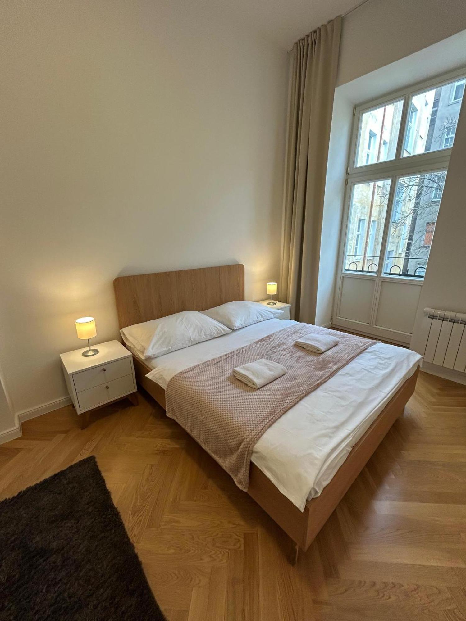 Rasinovo Nabrezi - Riverside Residence Prag Dış mekan fotoğraf