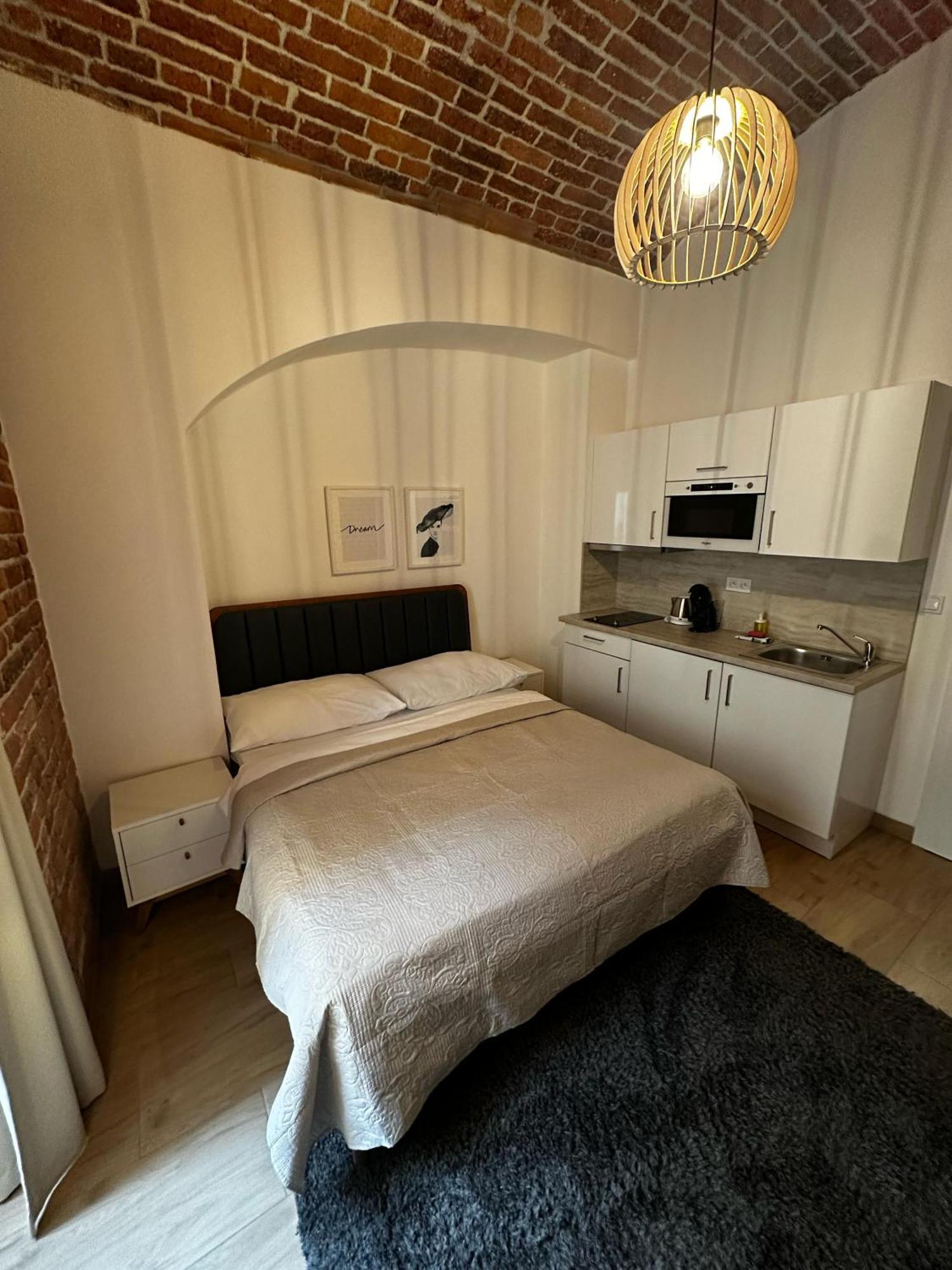 Rasinovo Nabrezi - Riverside Residence Prag Dış mekan fotoğraf